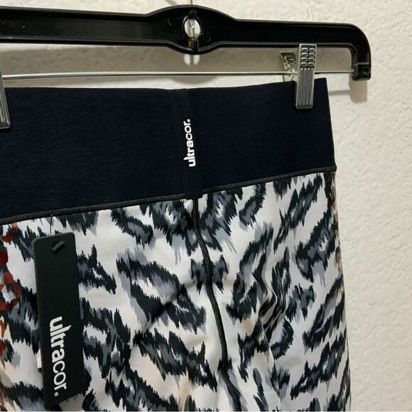 Ultracor snow cat leggings NWT size XS - Picture 9 of 11